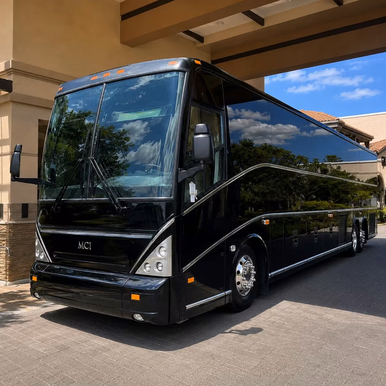 corporate event shuttle bus rentals in overland park kansas