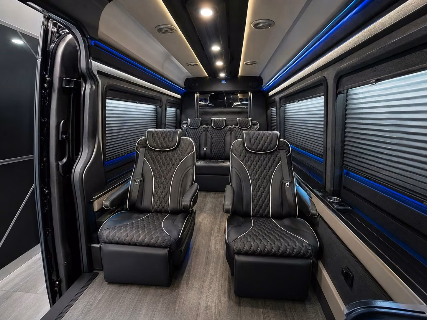 give your corporate travel group the overland park airport shuttle they deserve