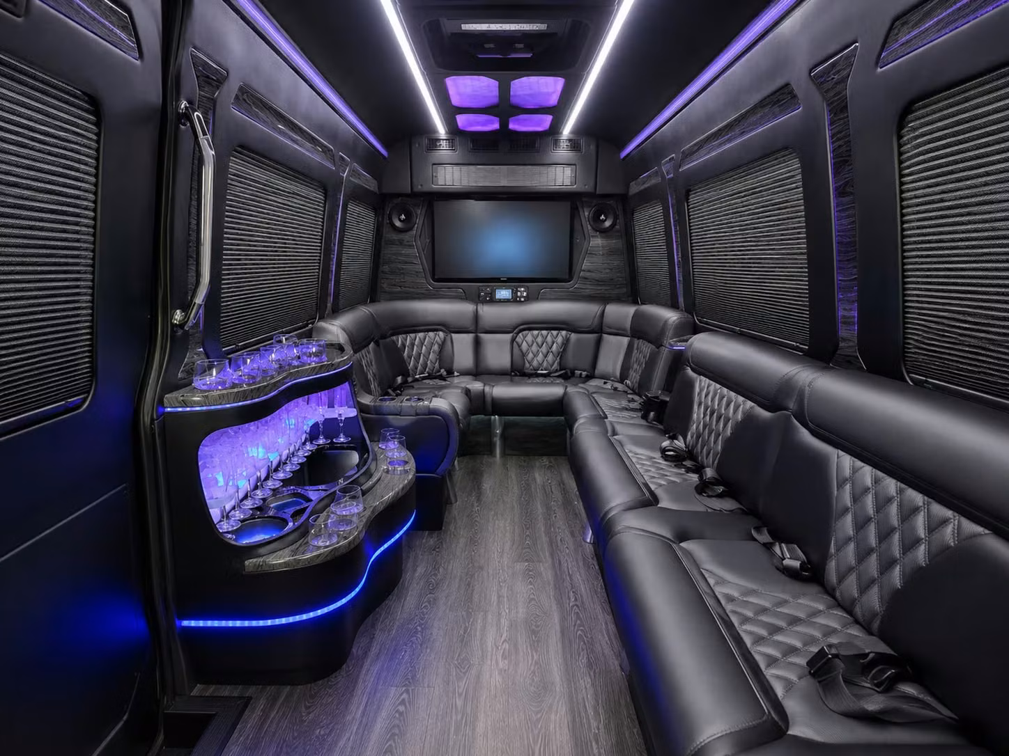 long distance airport transfers and cruise shuttles from overland park