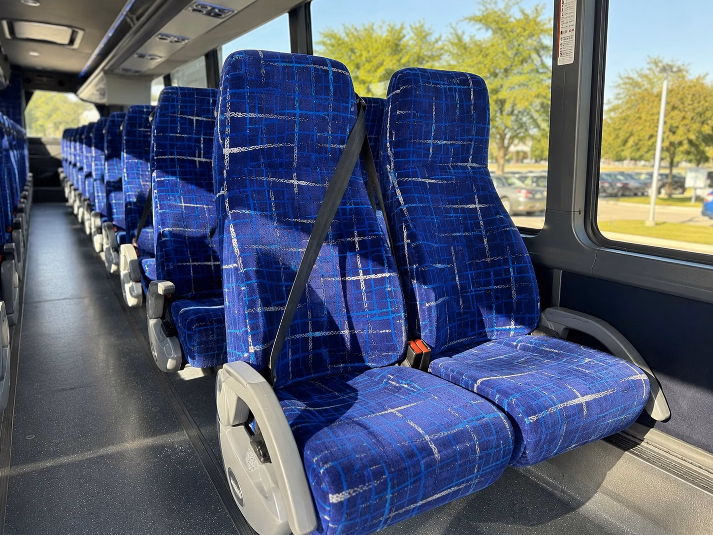 wedding shuttle services transportation in overland park